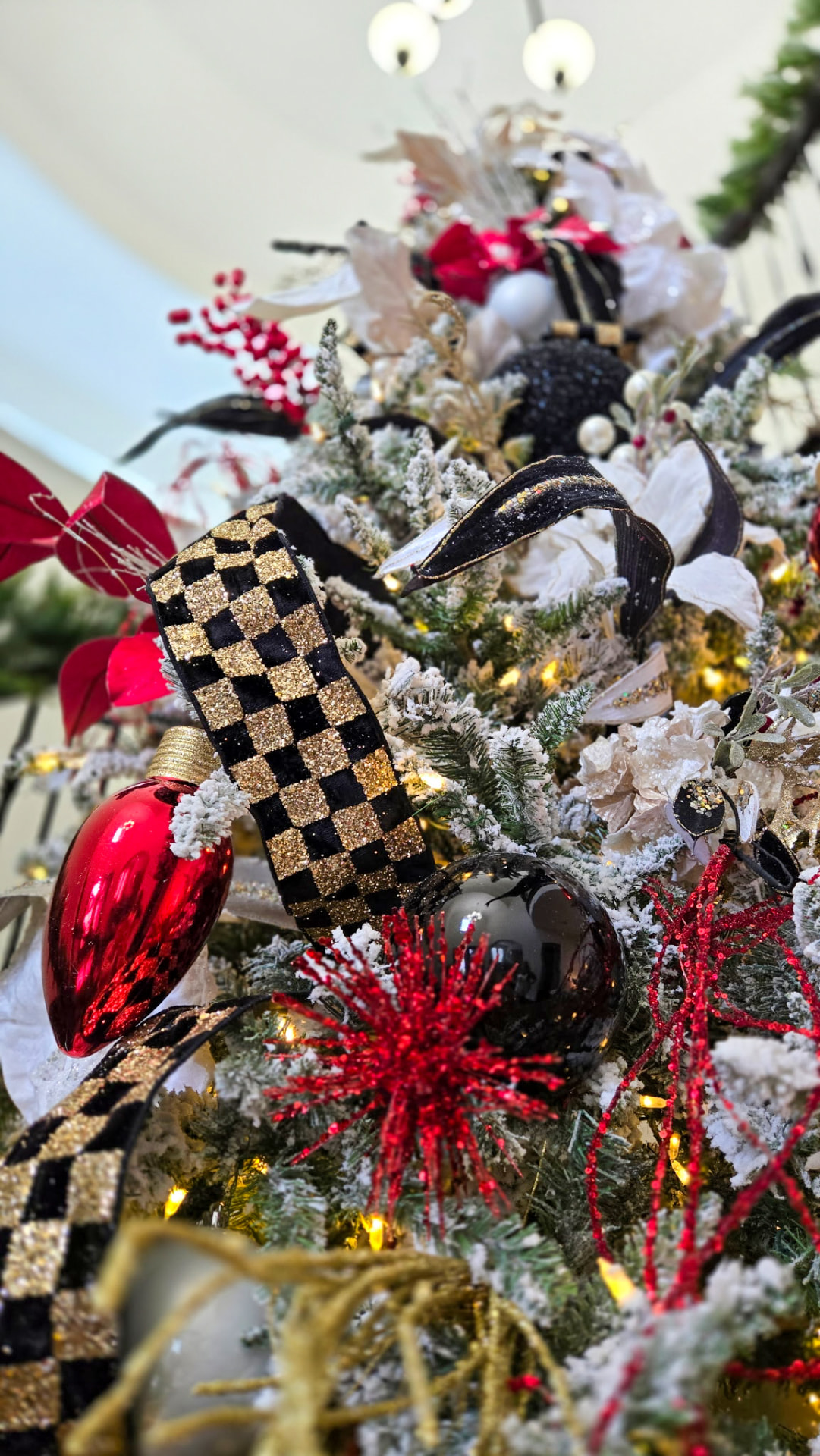 Wildflower Grace seasonal holiday arrangement 13