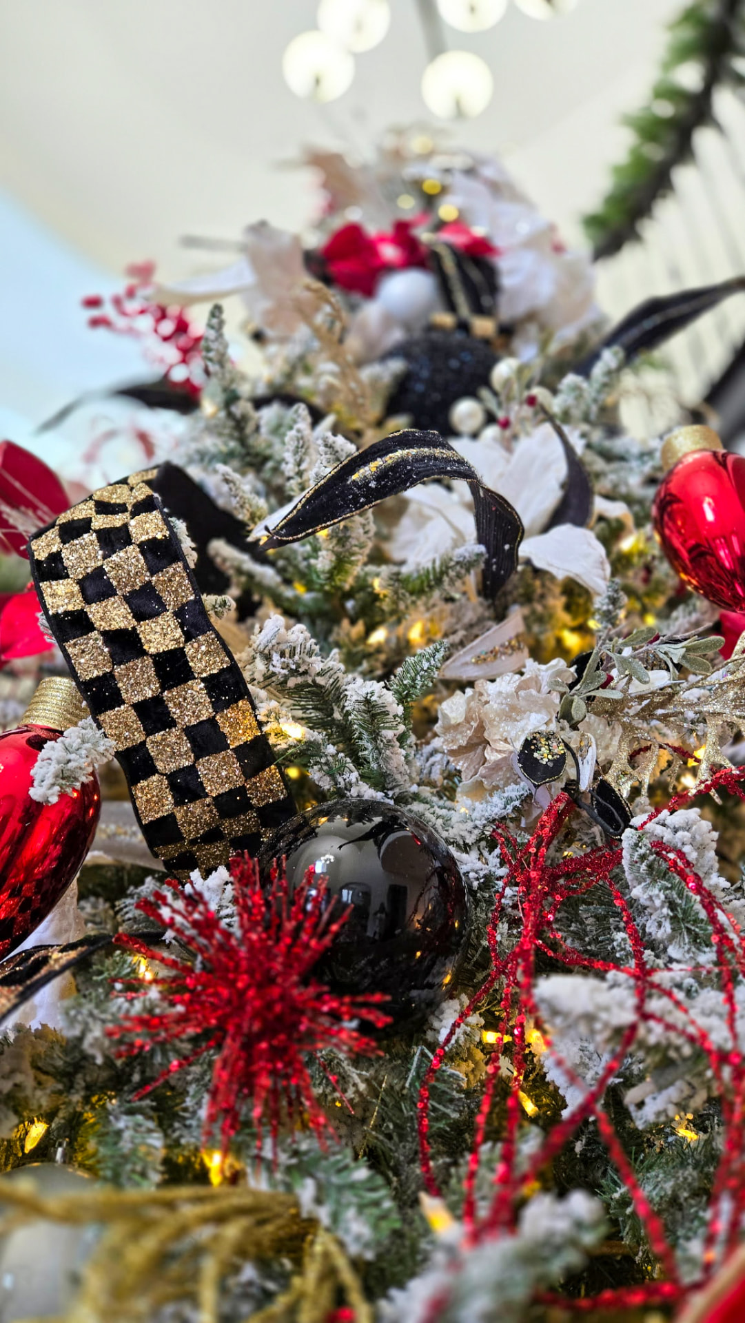 Wildflower Grace seasonal holiday arrangement 5