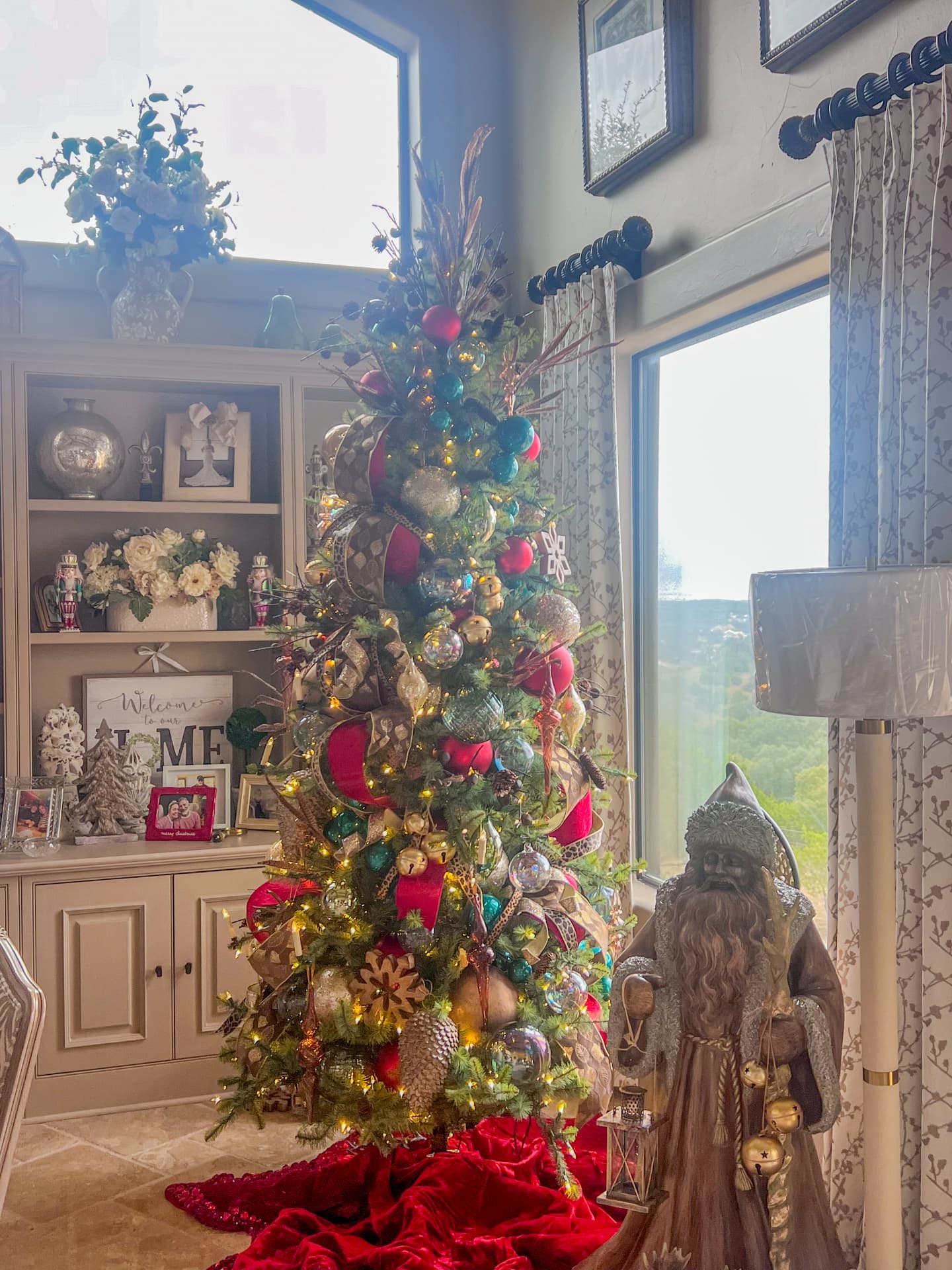 Wildflower Grace seasonal holiday arrangement 27