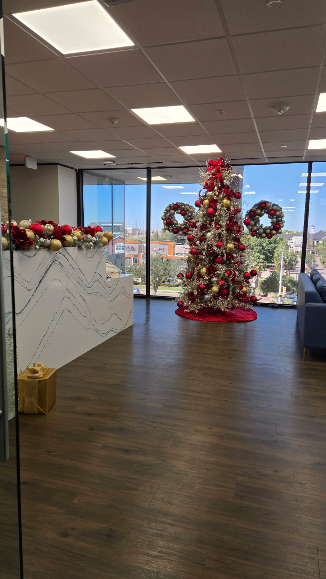 Wildflower Grace seasonal holiday arrangement 9