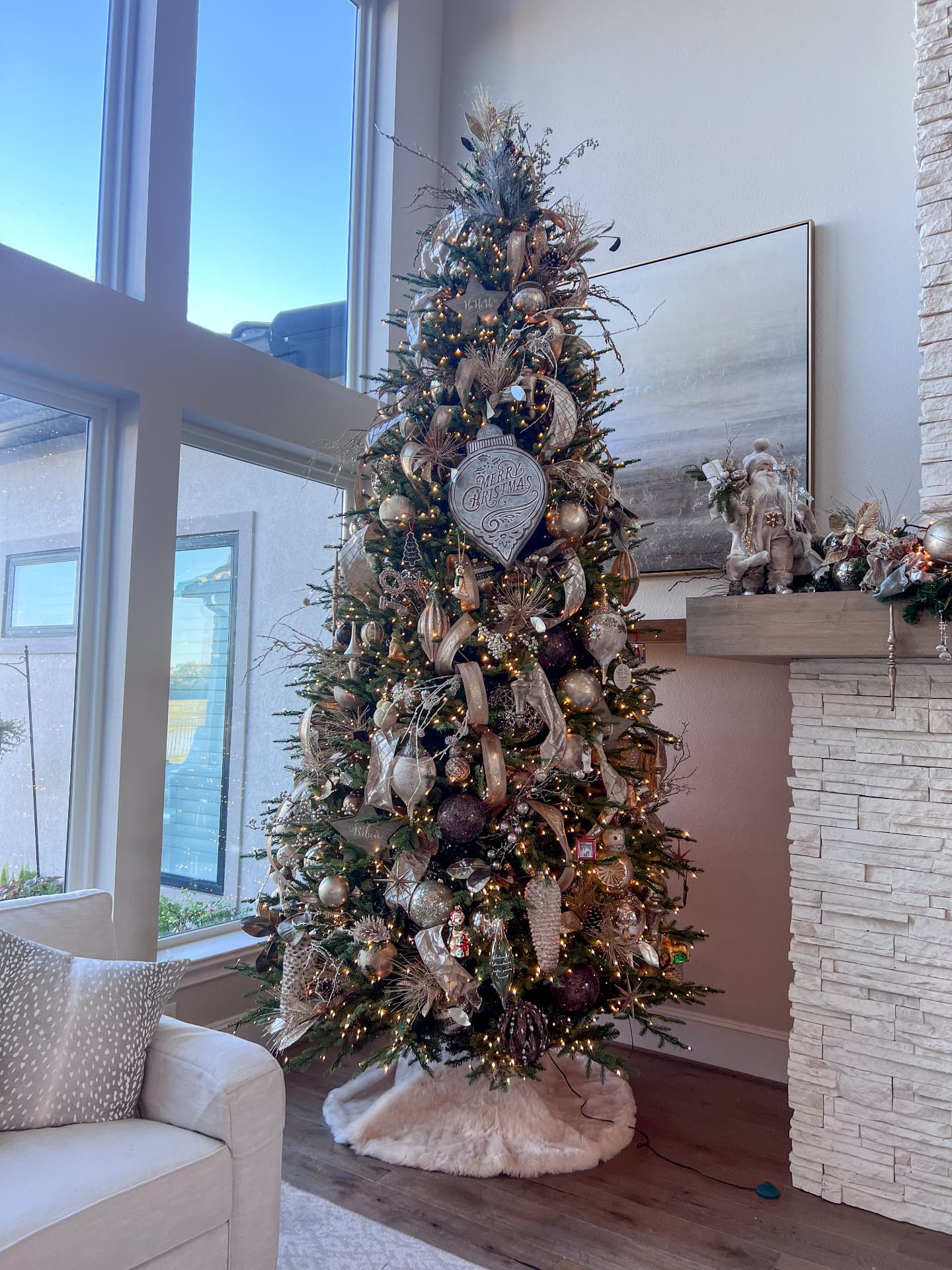 Wildflower Grace seasonal holiday arrangement 25